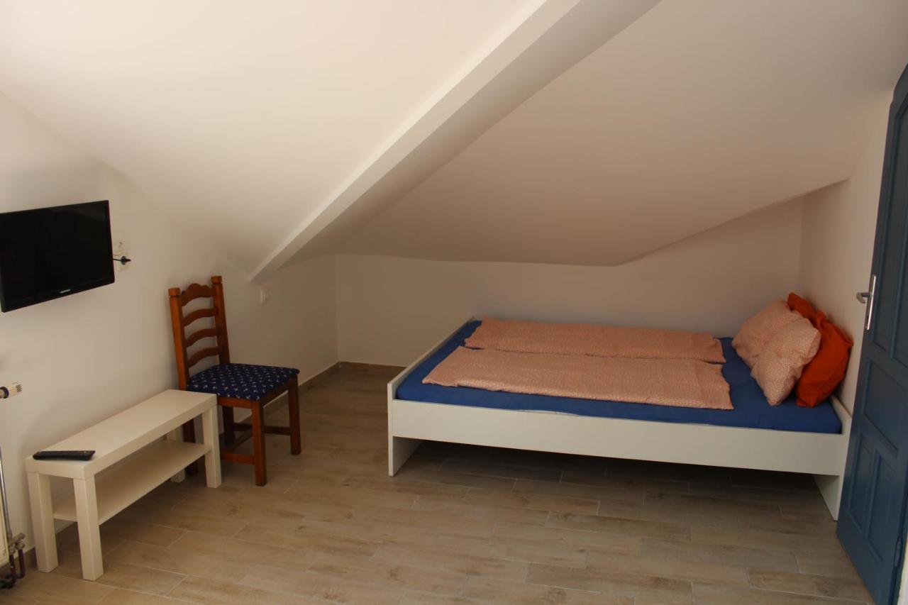 Pelso Apartman 자르마디 외부 사진