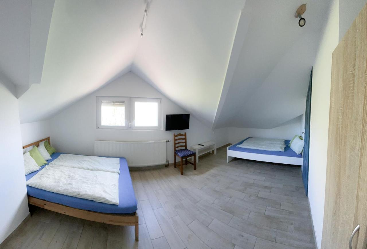 Pelso Apartman 자르마디 외부 사진