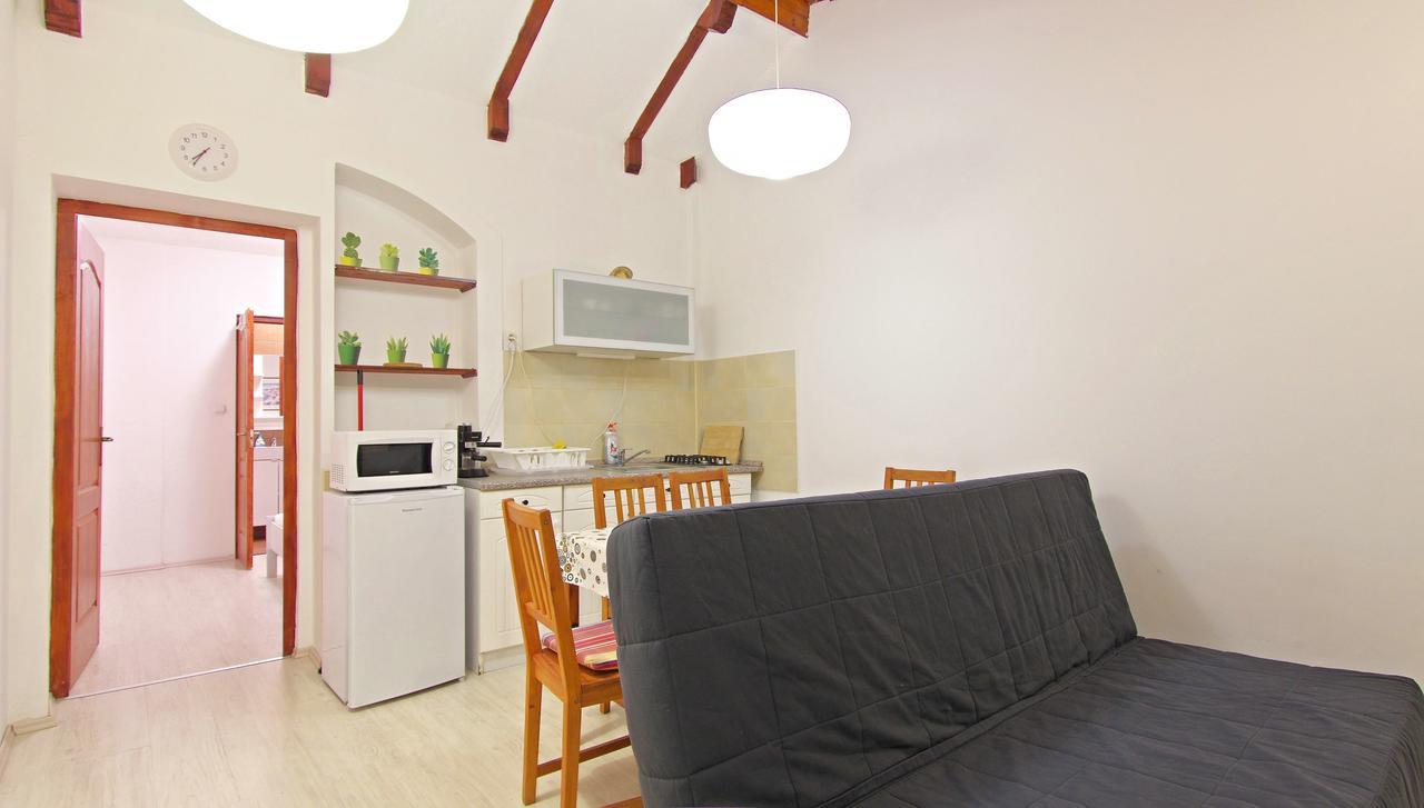 Pelso Apartman 자르마디 외부 사진